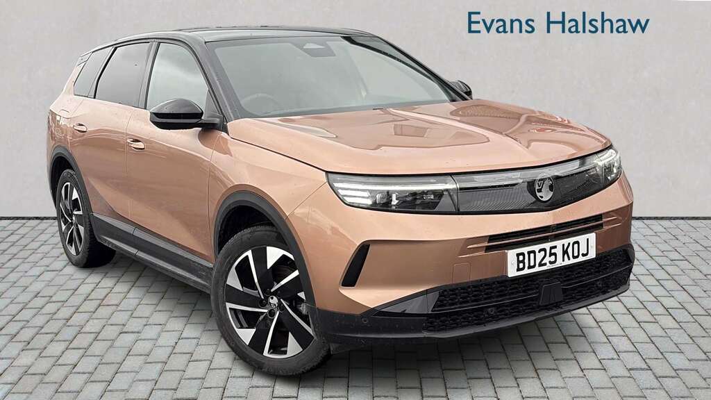 Vauxhall Grandland 1.2 Hybrid 136 Ultimate E-dct6 Pan Roof 20 Brown
