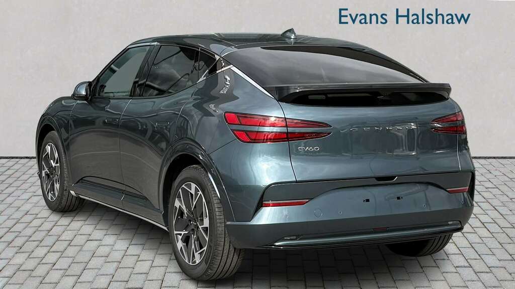 Genesis GV60 168Kw Pure 84Kwh 2026 Green #2
