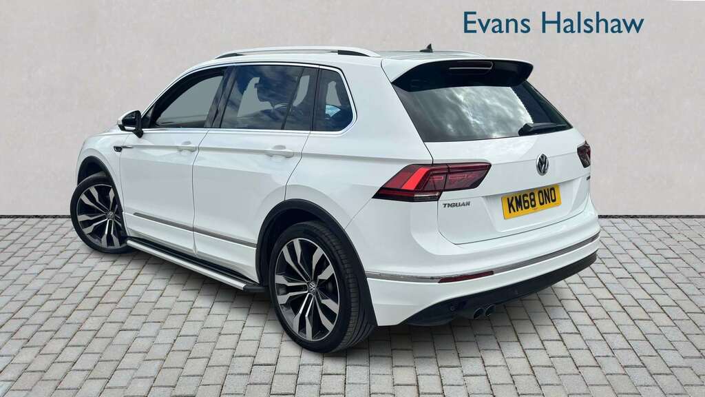 Volkswagen Tiguan 2.0 Tdi 150 4Motion R-line Dsg 2018 White #2