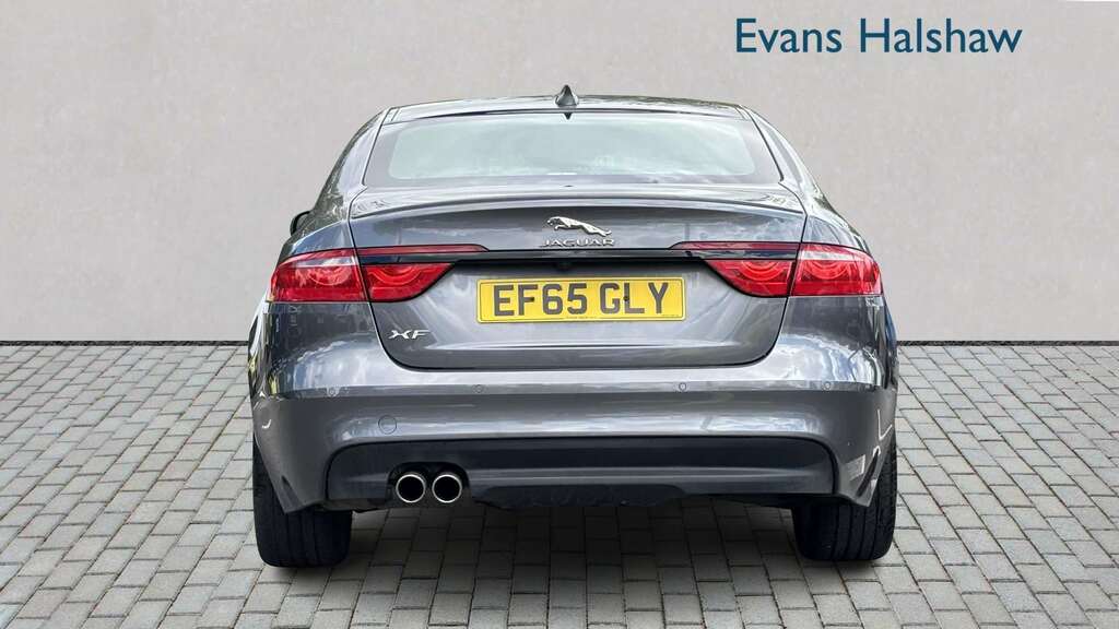 Jaguar XF 2.0D 180 R-sport 2015 Grey #4