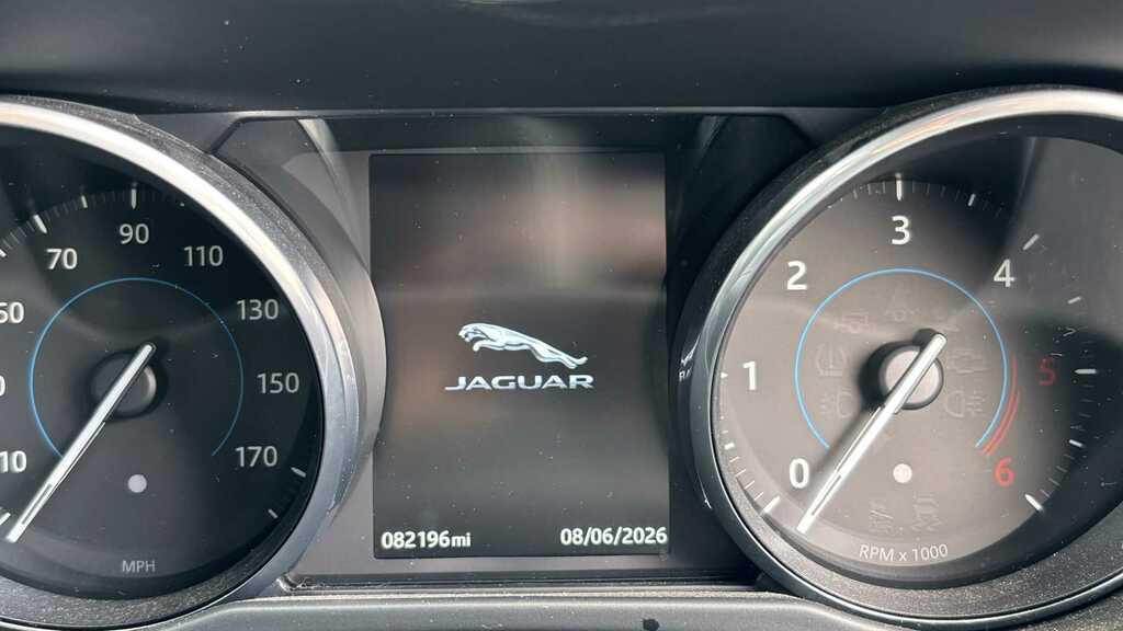 Jaguar XF D Luxury #12