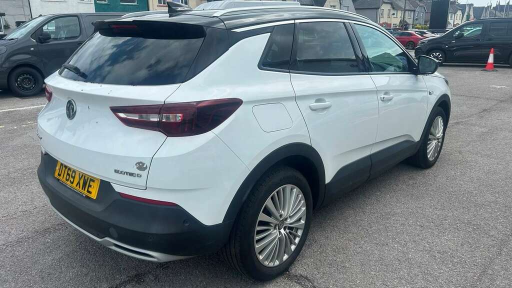 Vauxhall Grandland X 1.5 Turbo D Business Edition Nav 2020 DT69XWE White #6