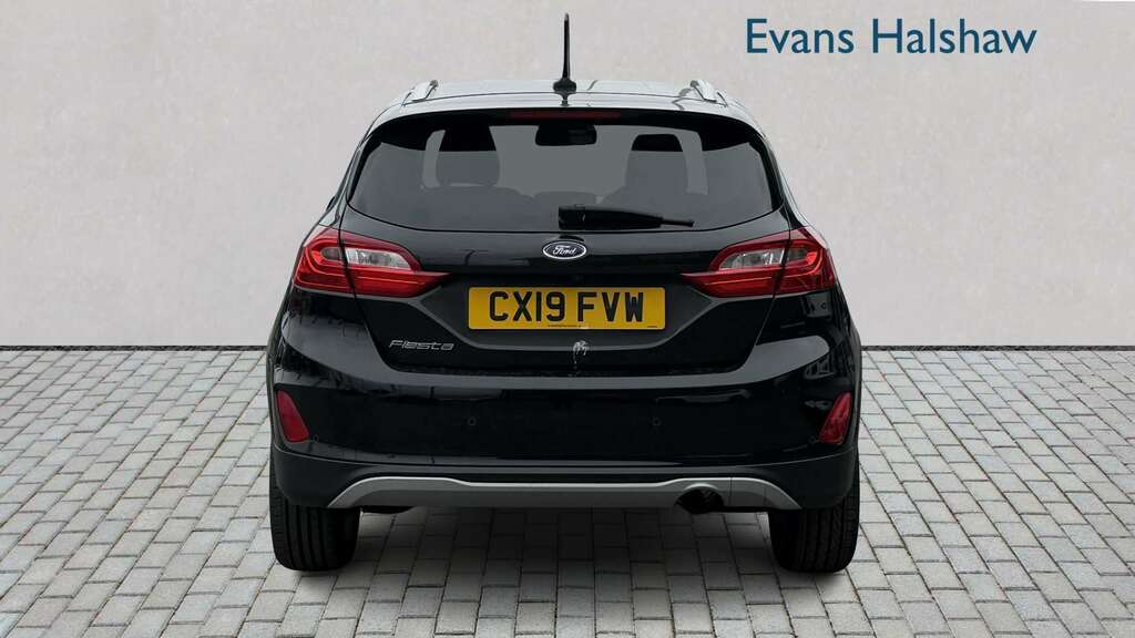 Ford Fiesta 1.0 Ecoboost 125 Active X 2019 CX19FVW Black #4
