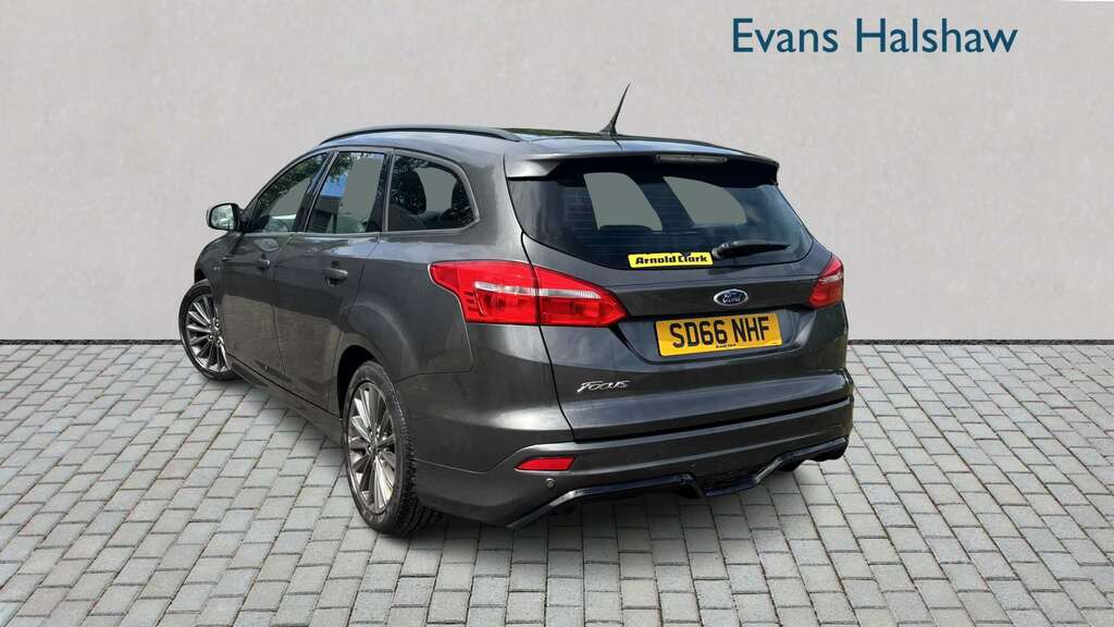 Ford Focus 1.5 Tdci 120 St-line 2016 #2