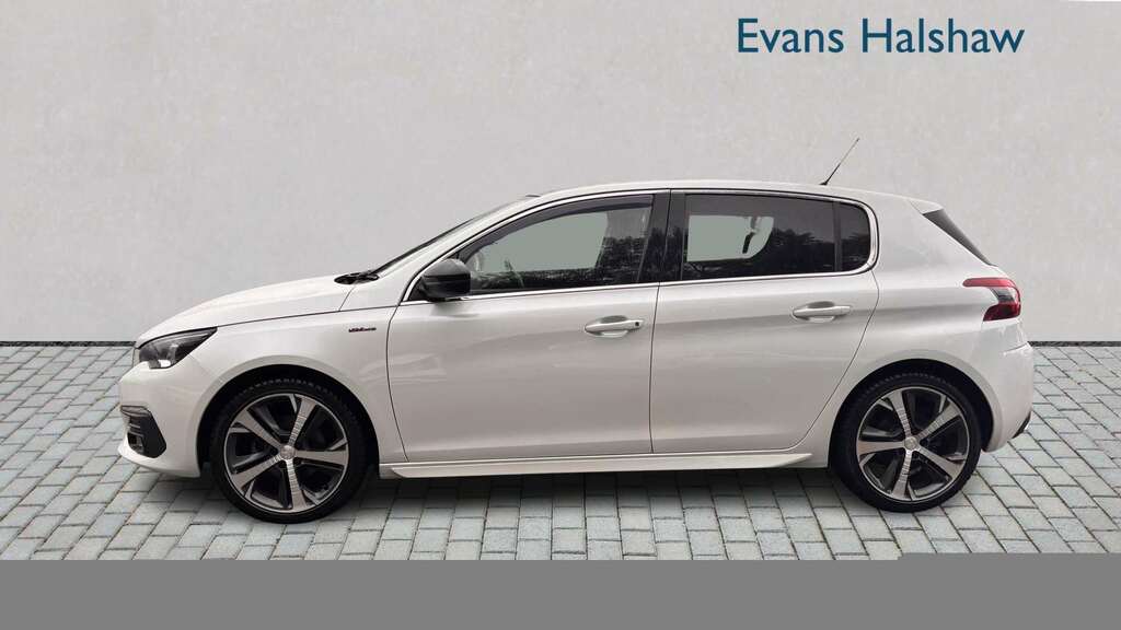 Peugeot 308 1.2 Puretech 130 Gt Line 2019 White #4