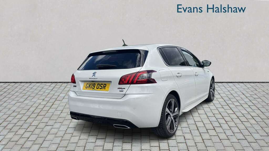Peugeot 308 1.2 Puretech 130 Gt Line 2019 White #3
