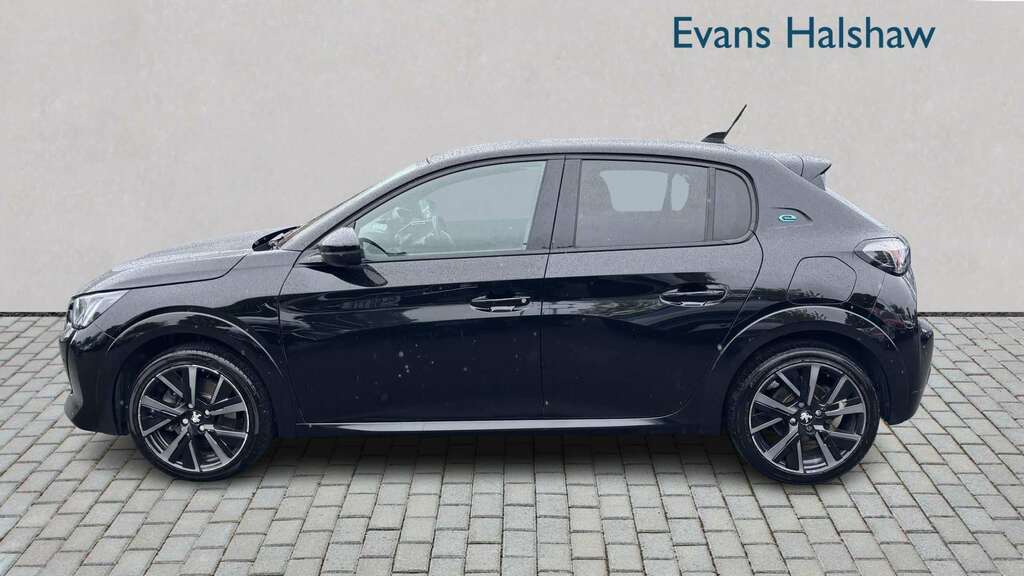 Peugeot e-208 100Kw Gt 50Kwh 2023 LS72XTD Black #2