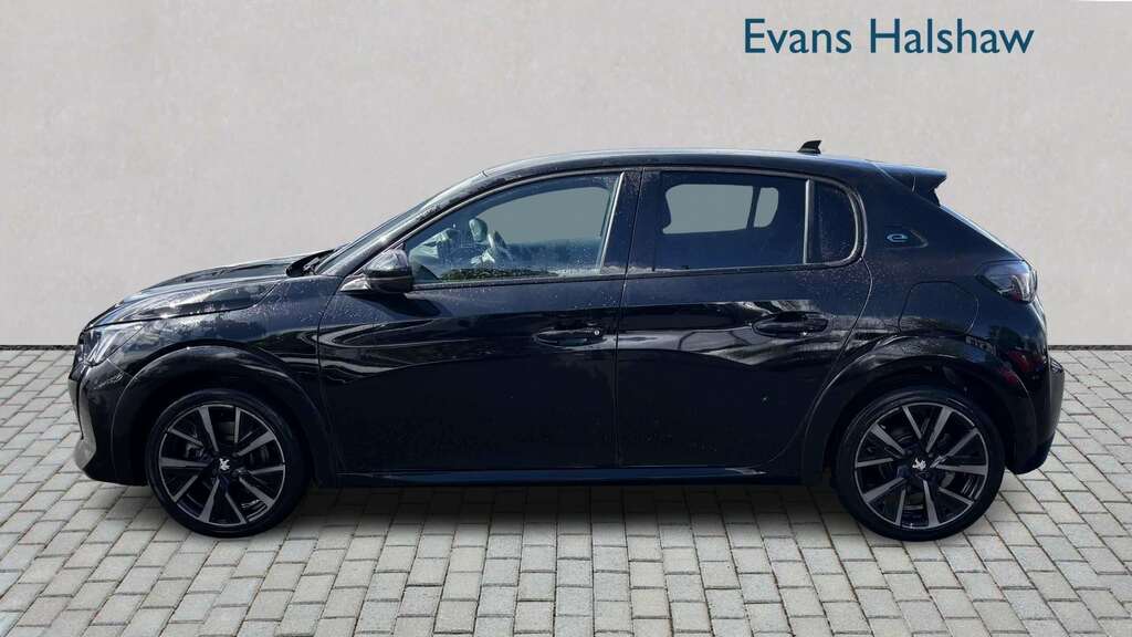 Peugeot e-208 100Kw Gt 50Kwh 2023 Black #3