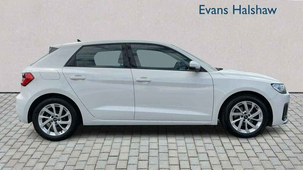 Audi A1 30 Tfsi 110 Sport S Tronic 2023 White #6