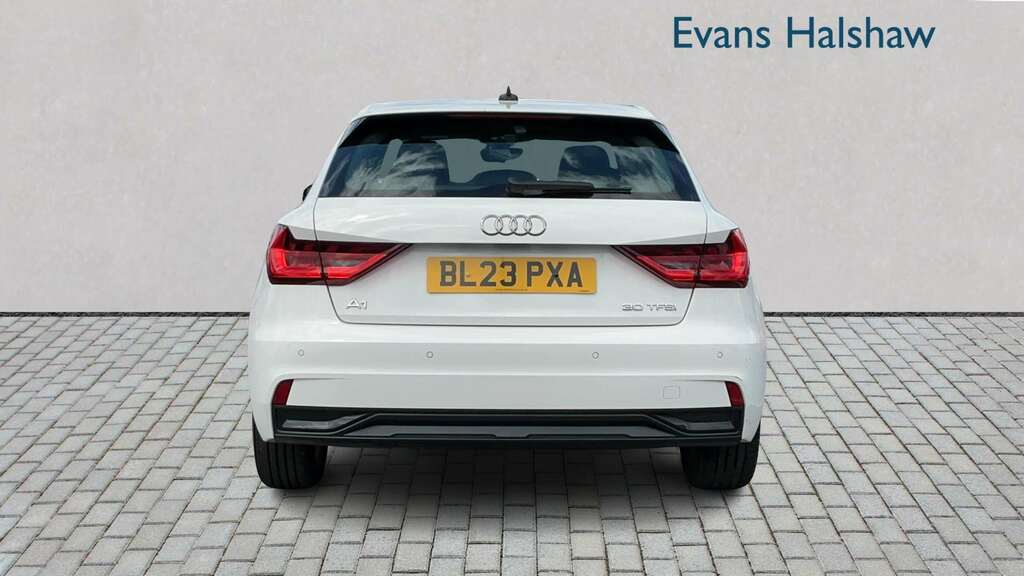 Audi A1 30 Tfsi 110 Sport S Tronic 2023 White #5