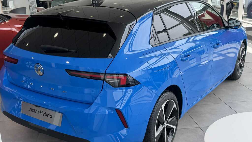 Vauxhall Astra 1.2 Turbo 130 Griffin 2026 Blue #6