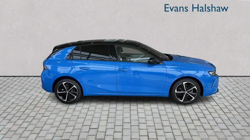 Vauxhall Astra 1.2 Turbo 130 Griffin 2026 Blue #4