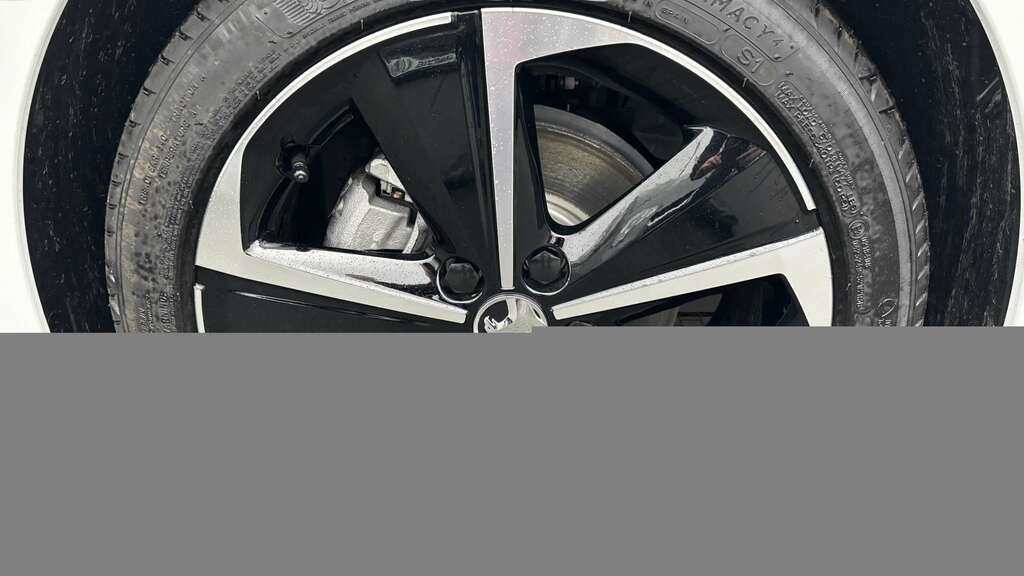 Vauxhall Astra 1.2 Turbo 130 Griffin 2026 White #5
