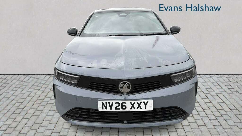 Vauxhall Astra 1.2 Turbo 130 Griffin 2026 Grey #4