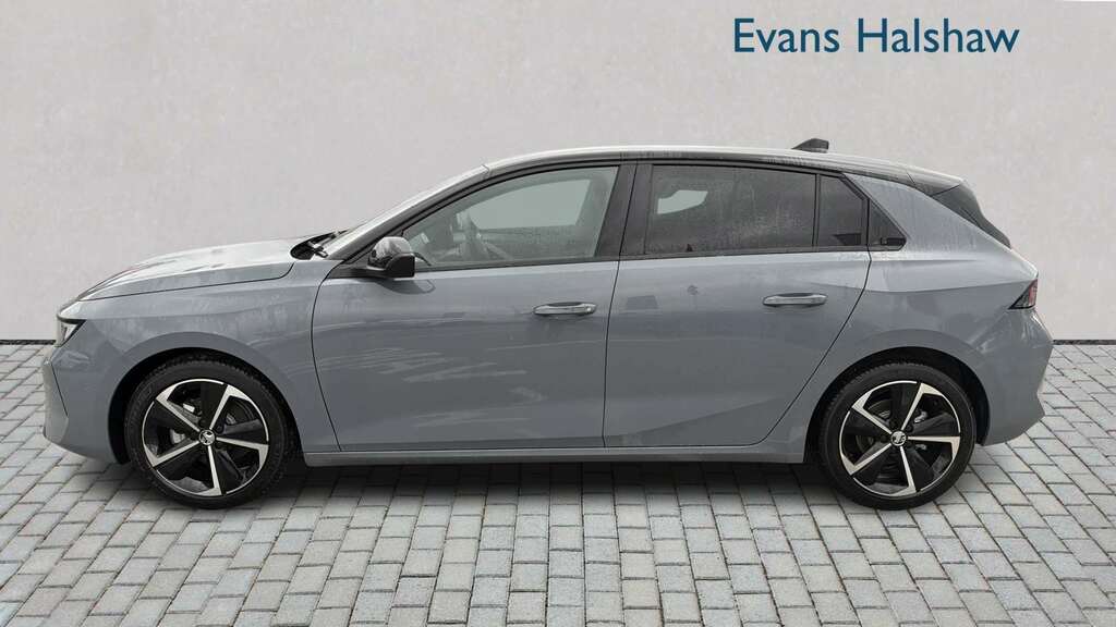 Vauxhall Astra 1.2 Turbo 130 Griffin 2026 Grey #3