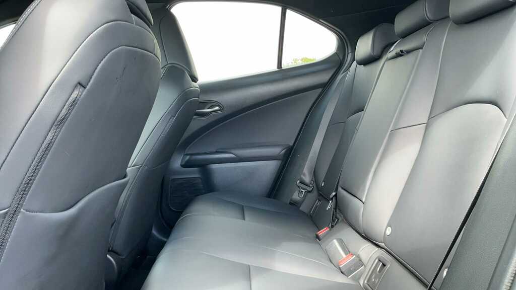 Lexus UX 250H 2.0 F-sport Design Cvt 2023 BM23NUW Black #6