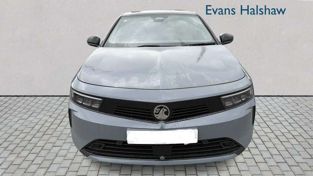 Vauxhall Astra 1.2 Turbo 130 Griffin 2026 Grey #4