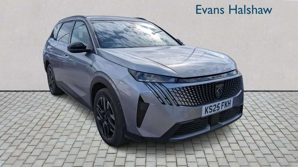 Peugeot 5008 1.2 Hybrid 136 Gt E-dsc6 2025