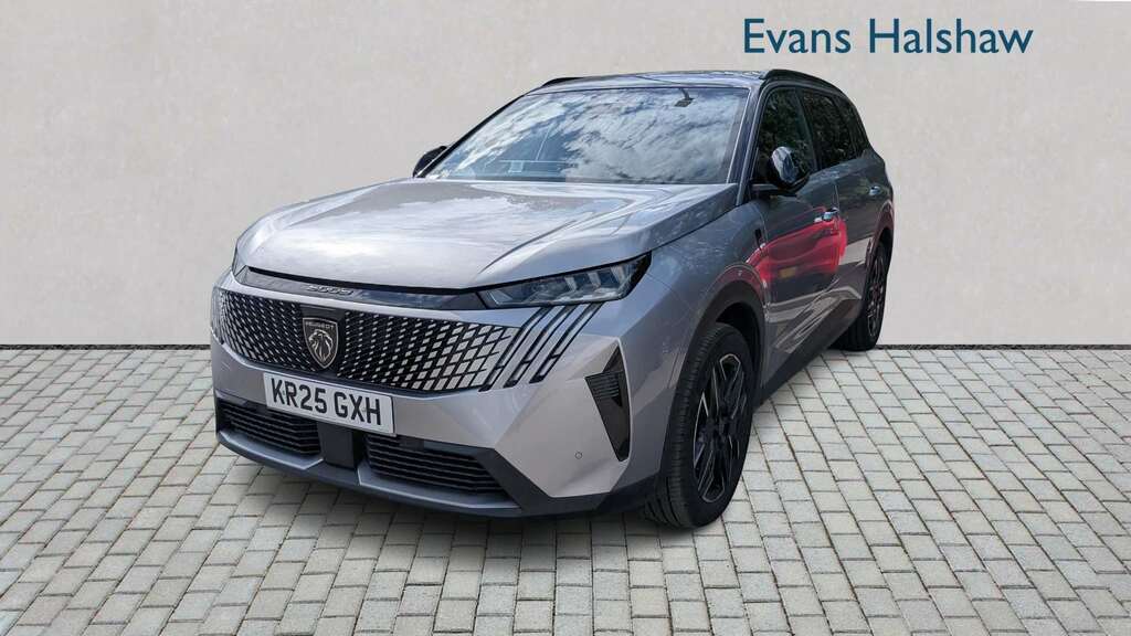 Peugeot 5008 1.2 Hybrid 136 Gt E-dsc6 2025 #3