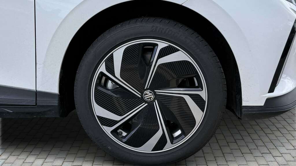 MG MG4 180Kw Premium Extended Range 77Kwh 2026 White #5