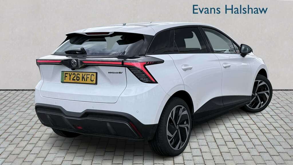 MG MG4 180Kw Premium Extended Range 77Kwh 2026 White #4