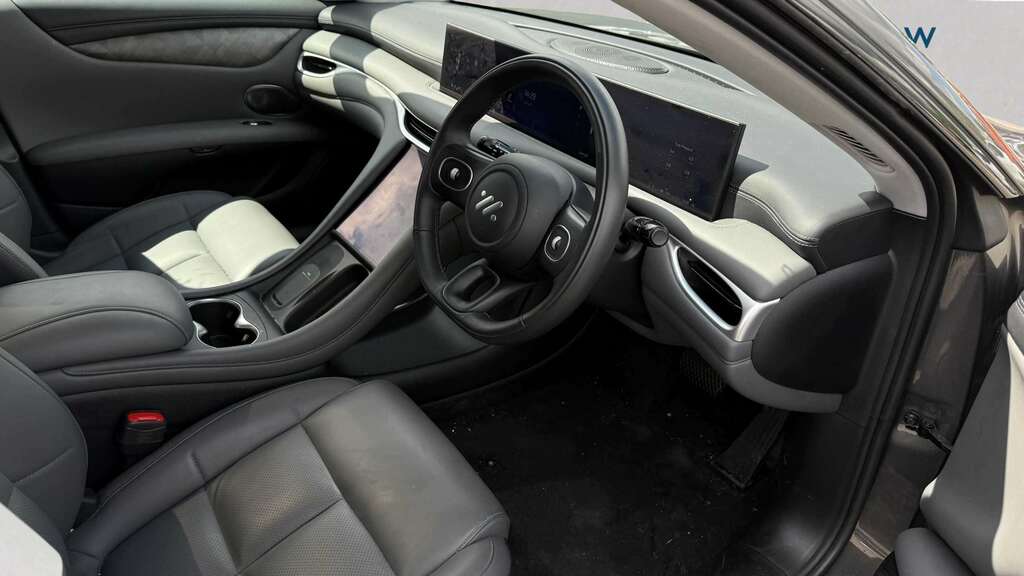 MG IM5 300Kw Long Range 100Kwh 2025 Grey #6