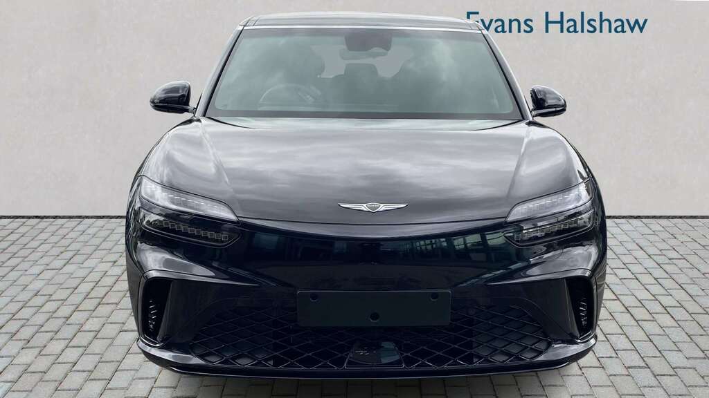 Genesis GV60 168Kw Pure 84Kwh 2026 Black #4