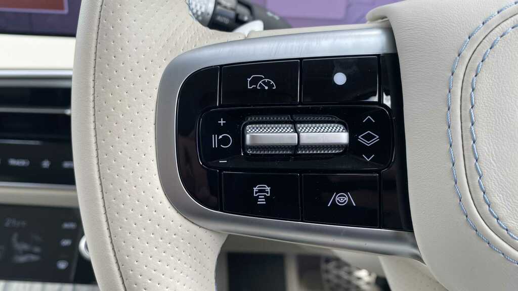 Genesis GV70 2.2D 201 Luxury Awd 2026 Green #11