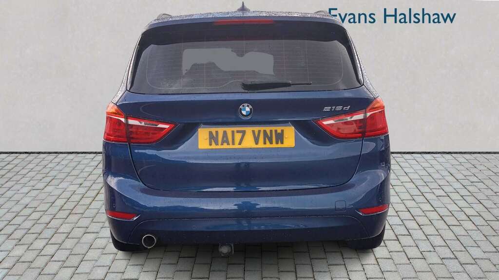 BMW 2 Series 216D Se 2017 Blue #6