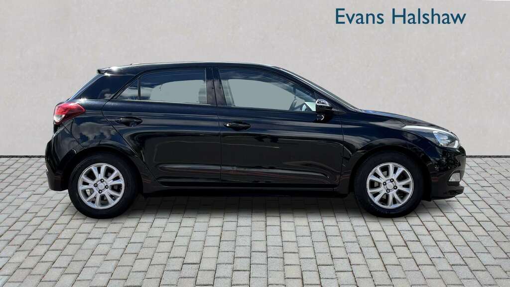 Hyundai I20 1.2 Se 2016 Black #5