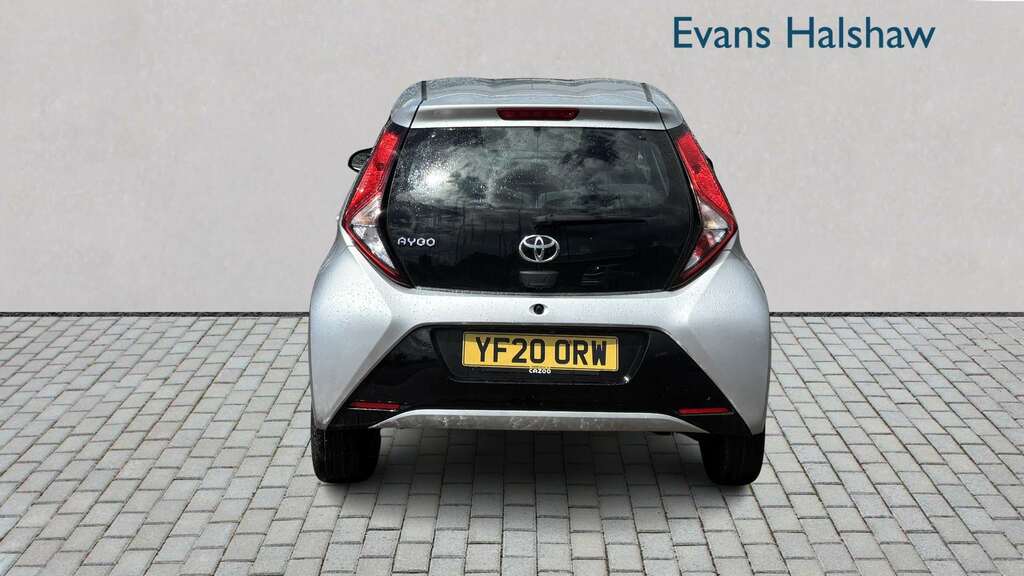 Toyota Aygo 1.0 Vvt-i X-play 2020 Silver #5