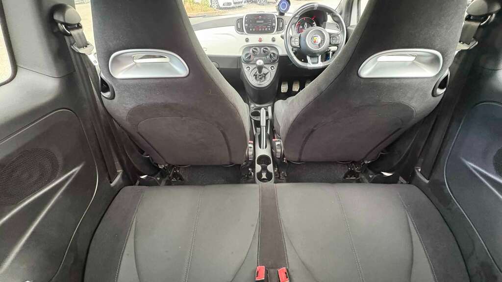 Abarth 595 1.4 T-jet 145 2019 White #6