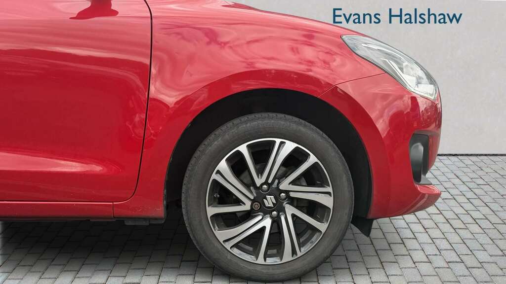 Suzuki Swift 1.2 Dualjet 83 12V Hybrid Sz5 Allgrip 2021 Red #6