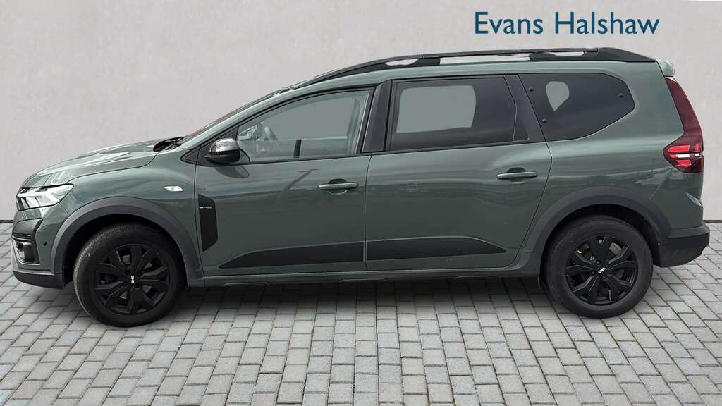 Dacia Jogger 1.0 Tce Extreme Se 2023 Green #2