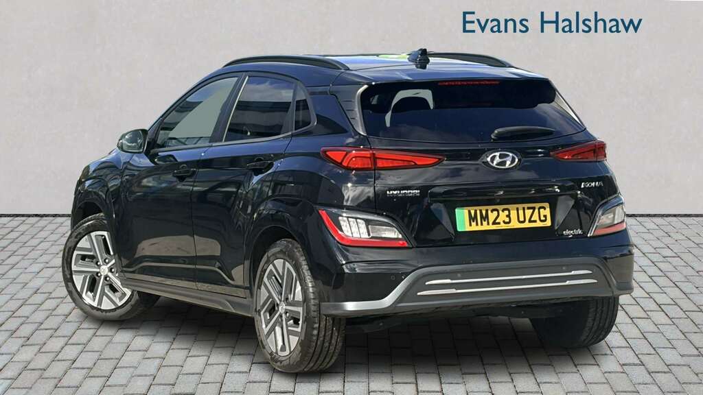 Hyundai Kona 150Kw Ultimate 64Kwh 2023 MM23UZG Black #2