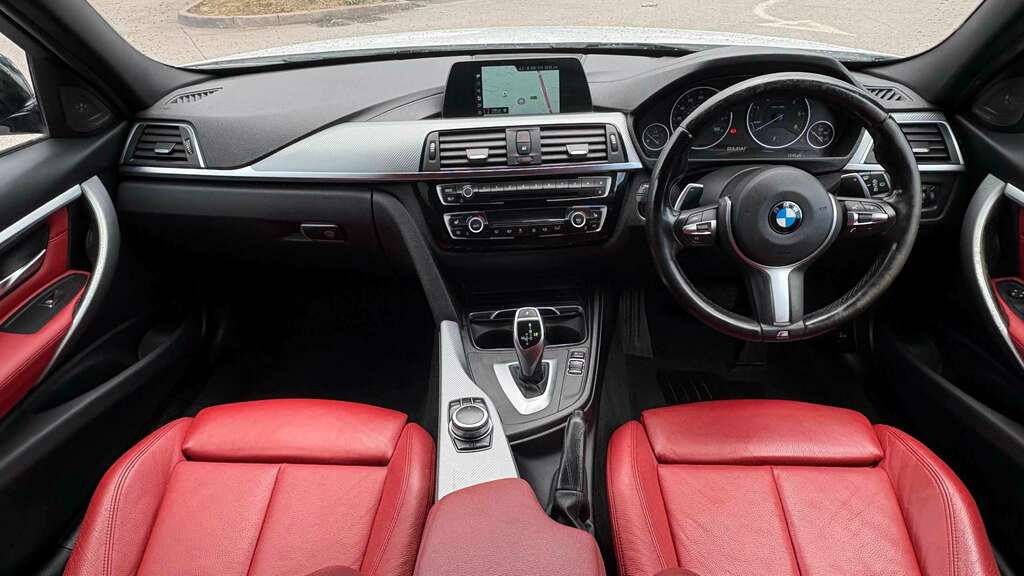 BMW 3 Series 320D M Sport Shadow Edition Step 2018 YD68ULK White #3