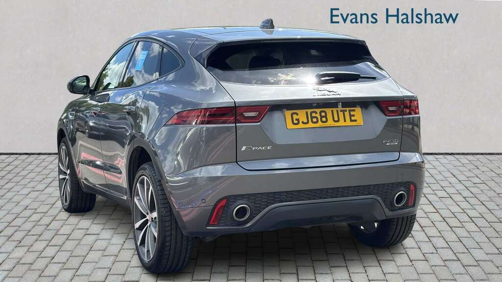 Jaguar E-Pace 2.0 R-dynamic Hse 2018 Grey #2