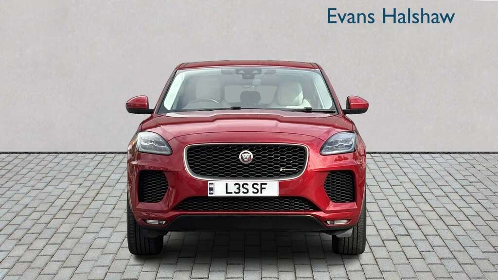 Jaguar E-Pace 2.0 200 R-dynamic S 2020 Red #4