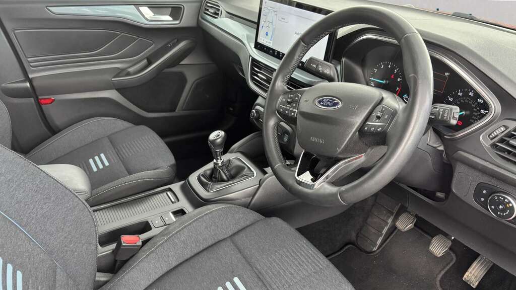 Ford Focus 1.0 Ecoboost Hybrid Mhev 155 Active 2023 FJ23OGF Red #5