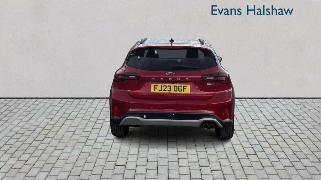 Ford Focus 1.0 Ecoboost Hybrid Mhev 155 Active 2023 FJ23OGF Red #4