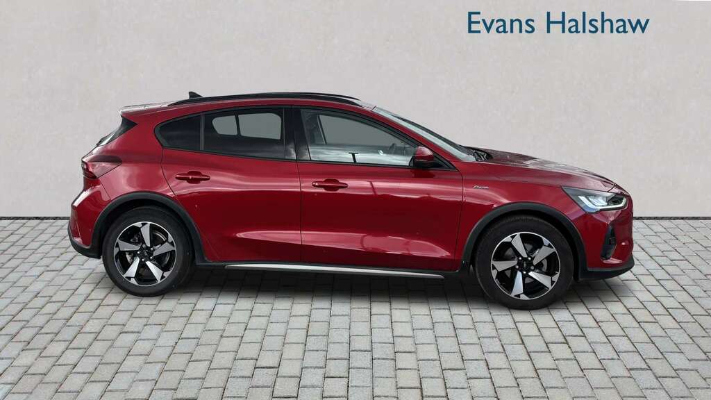 Ford Focus 1.0 Ecoboost Hybrid Mhev 155 Active 2023 FJ23OGF Red #2