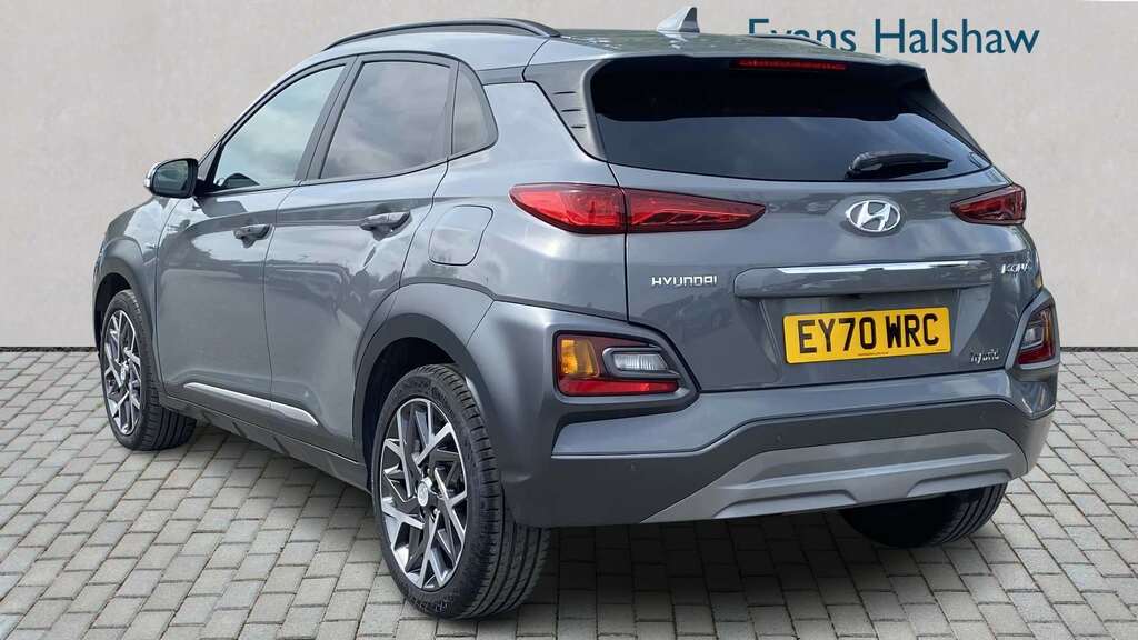Hyundai Kona 1.6 Gdi Hybrid Premium Se Dct 2020 Grey #2