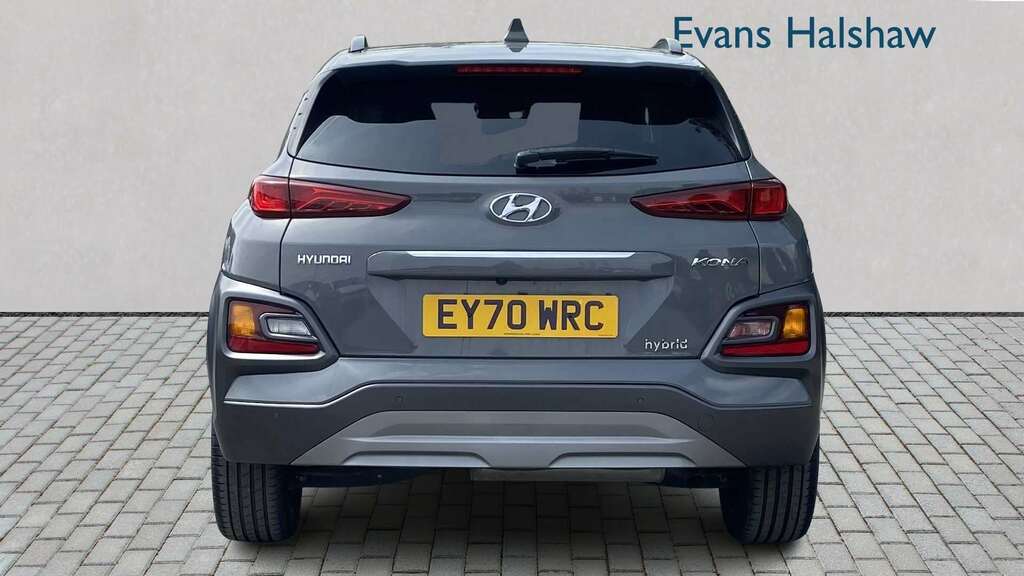 Hyundai Kona 1.6 Gdi Hybrid Premium Se Dct 2020 Grey #4