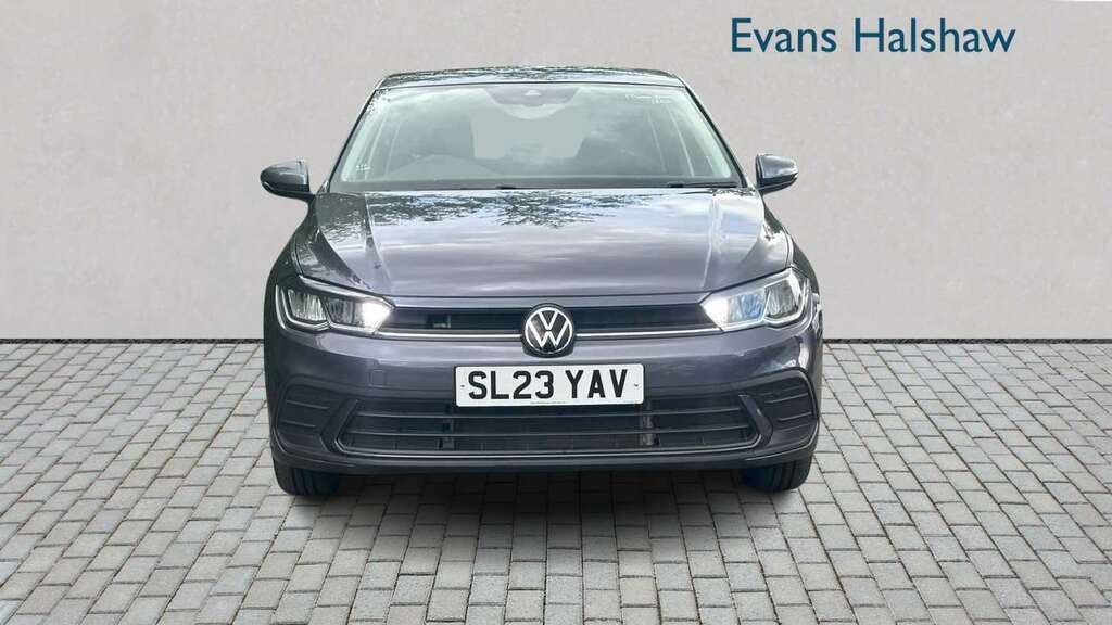 Volkswagen Polo 1.0 Tsi Life Dsg 2023 SL23YAV Grey #4