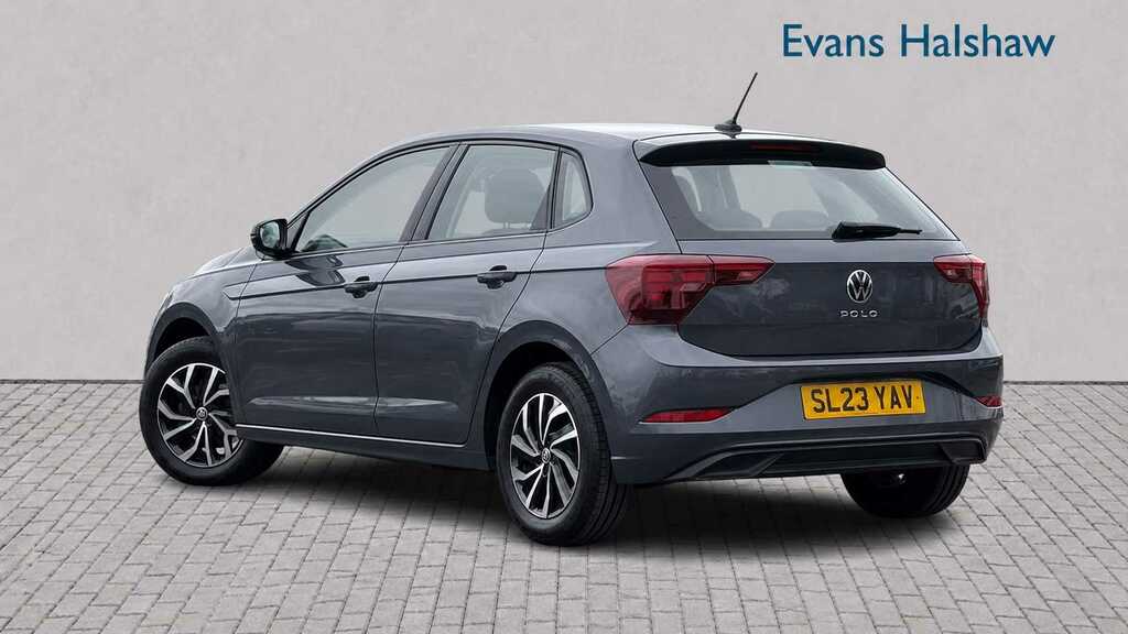 Volkswagen Polo 1.0 Tsi Life Dsg 2023 SL23YAV Grey #2