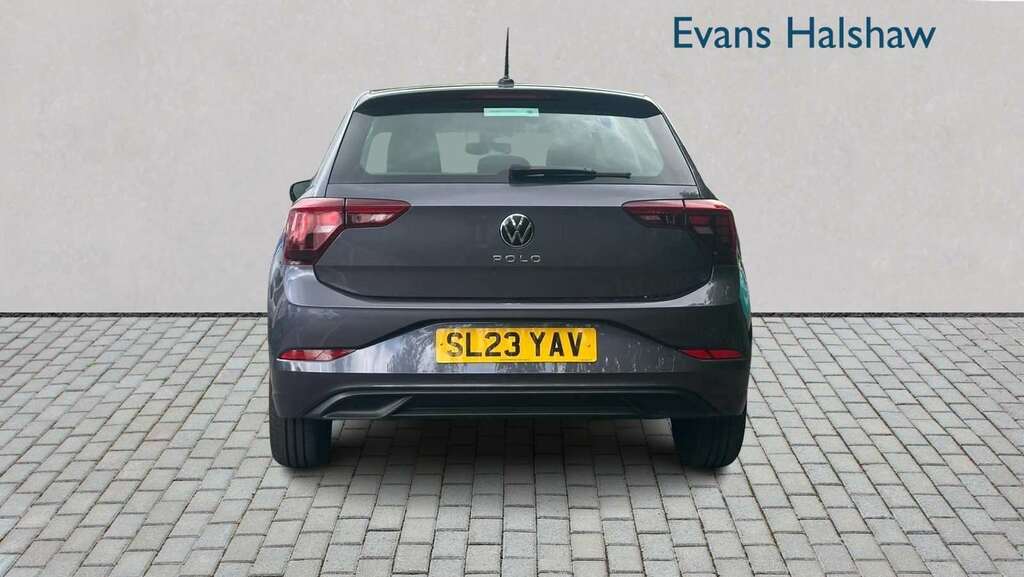Volkswagen Polo 1.0 Tsi Life Dsg 2023 SL23YAV Grey #5