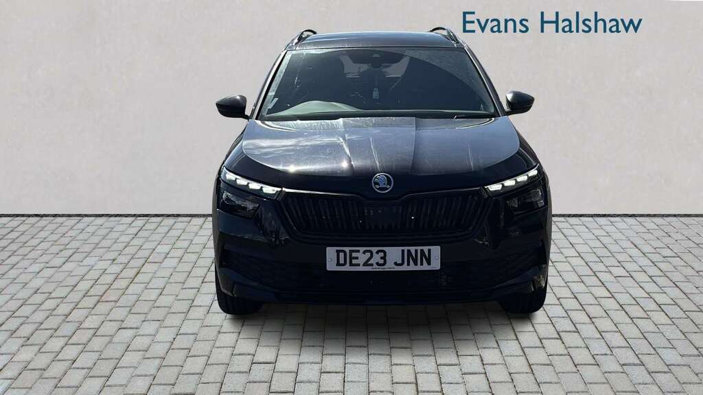Skoda Kamiq 1.0 Tsi 110 Monte Carlo 2023 Black #4