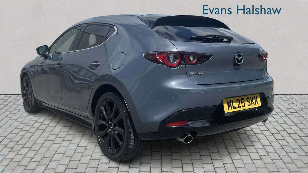 Mazda 3 2.5 E-skyactiv G Mhev 140 Homura 2025 Grey #4