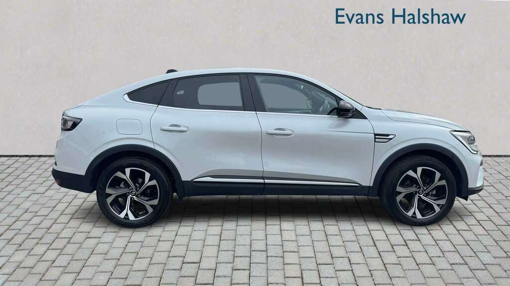 Renault Arkana 1.6 E-tech Fhev 145 Techno 2024 White #4