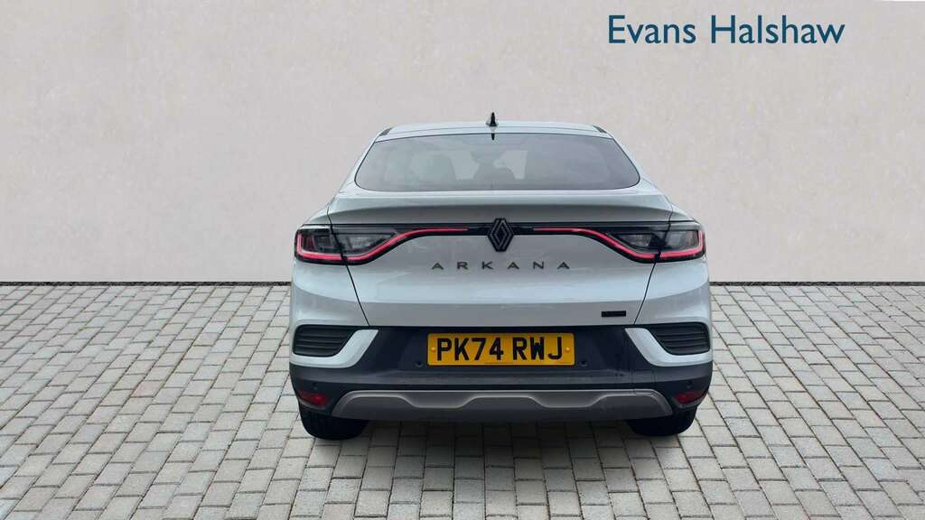 Renault Arkana 1.6 E-tech Fhev 145 Techno 2024 White #5
